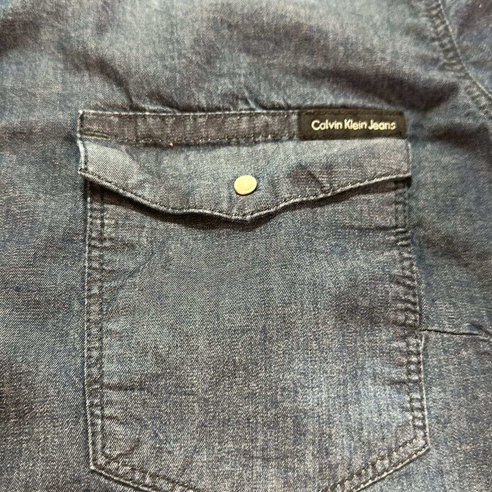 Calvin Klein Jeans Pearl Snap - Picture 2 of 7